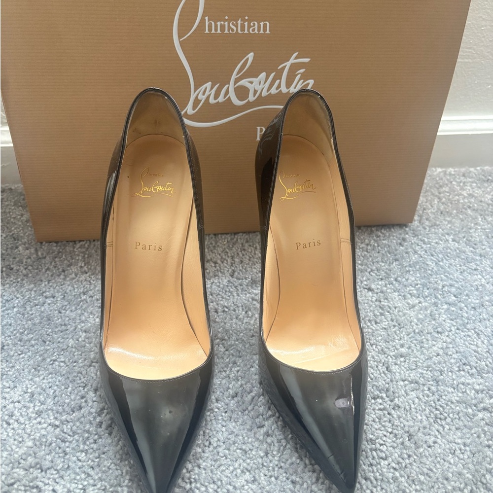 Christian Louboutin Black Patent Pointed Toe Pumps - Classic Stiletto size 42